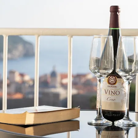 Sea And Old View * Dubrownik