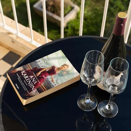 Sea And Old View Dubrownik