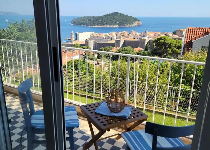 Sea And Old View Apartman *