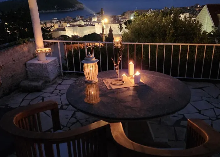 Apartman Sea And Old View